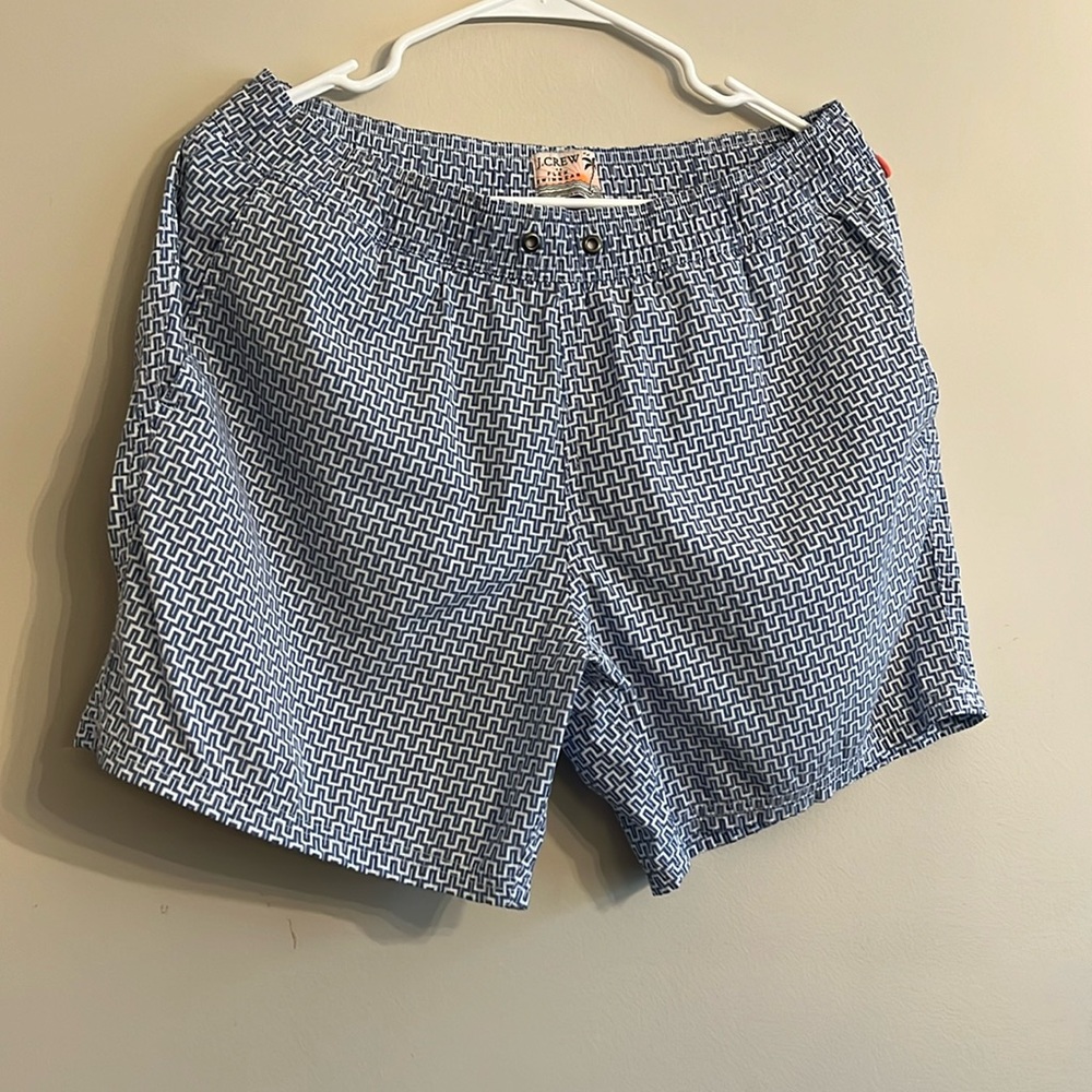 Men’s Medium blue patterned JCrew Flex Swimwear trunks